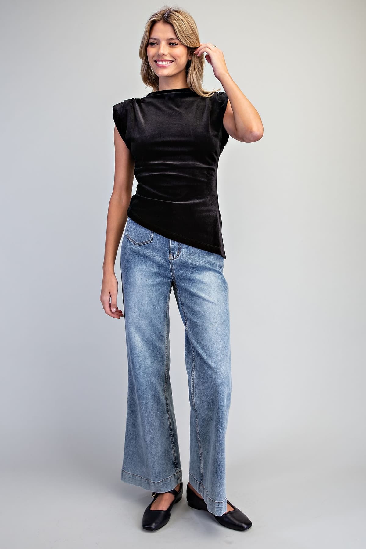 TK18007 - BLACK