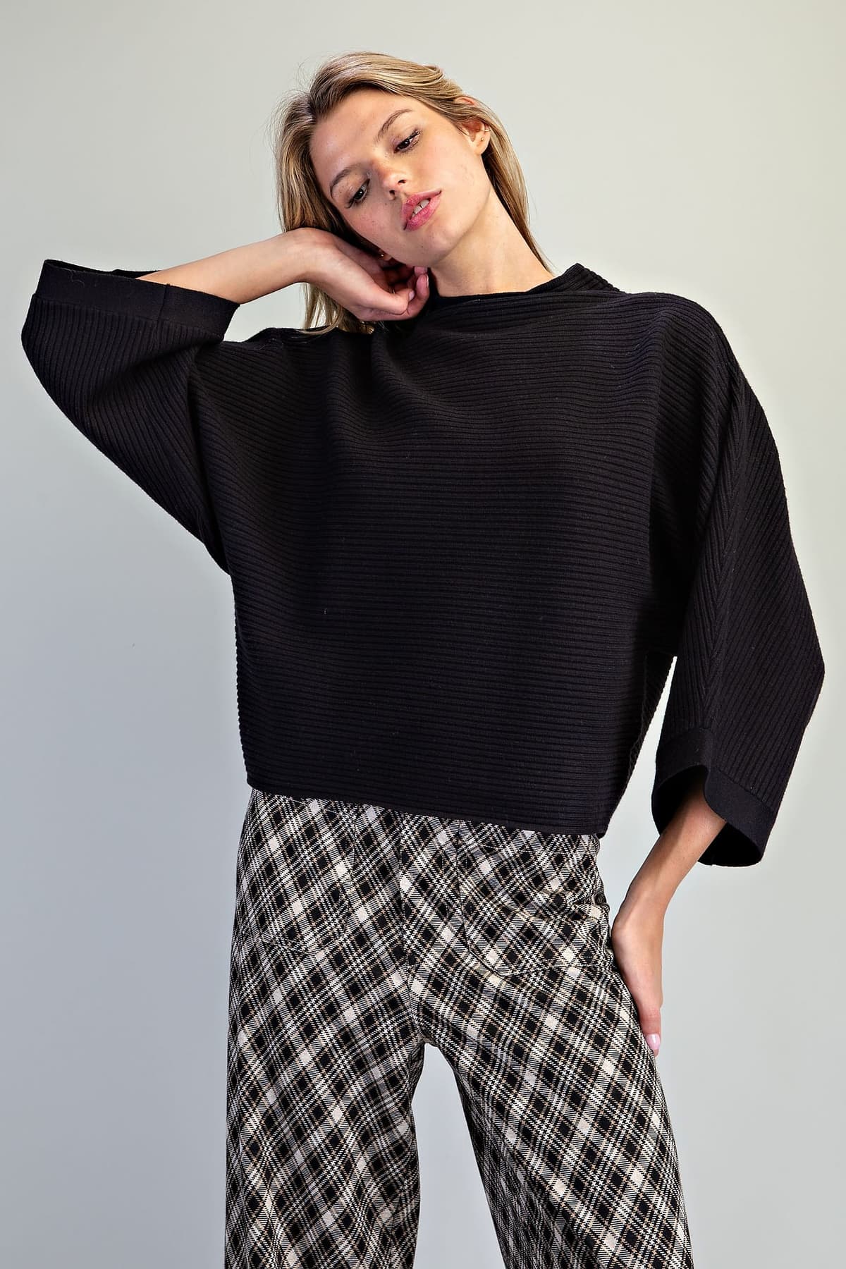 SK16365 - BLACK