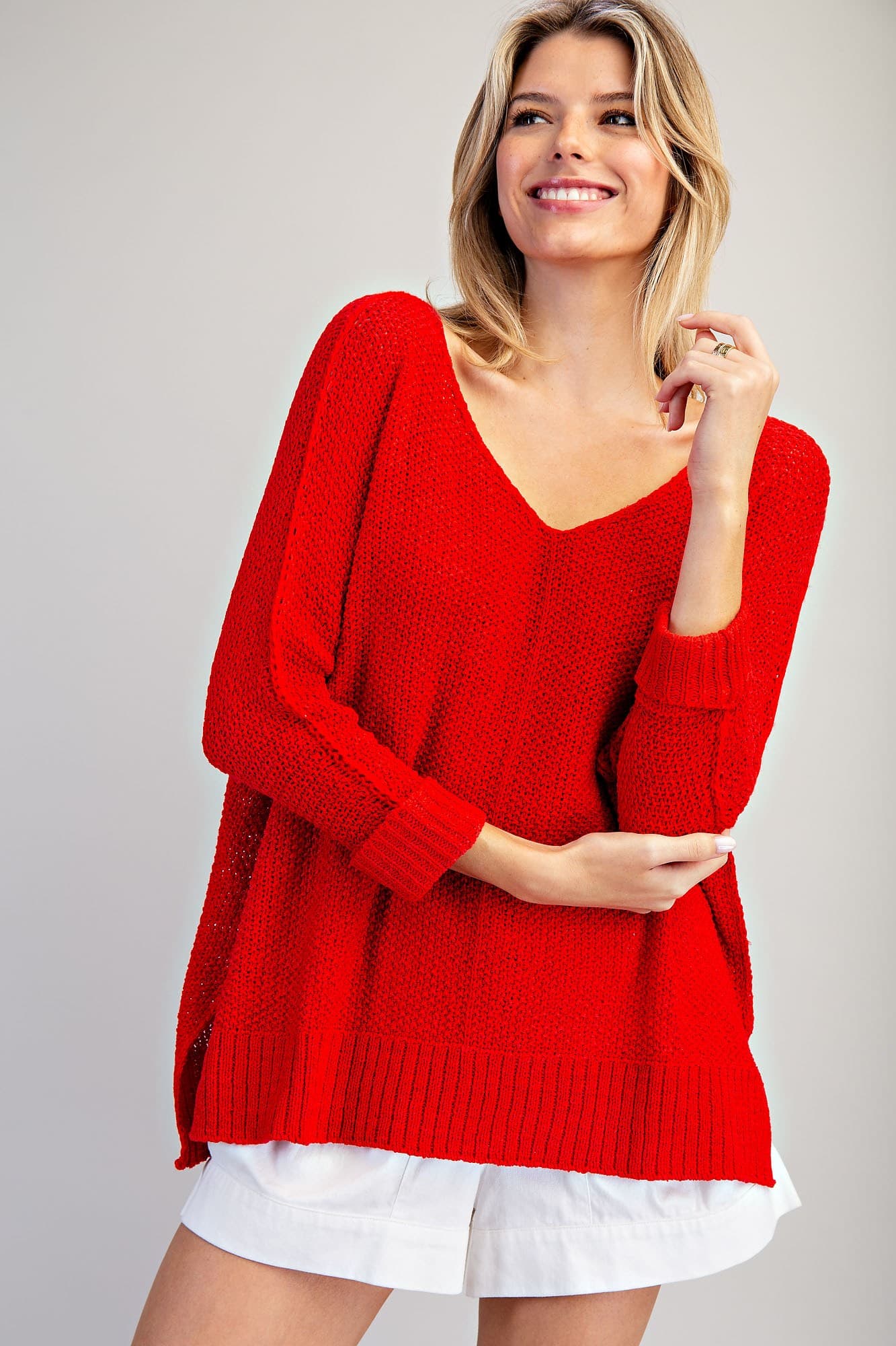 SK2207 - RED