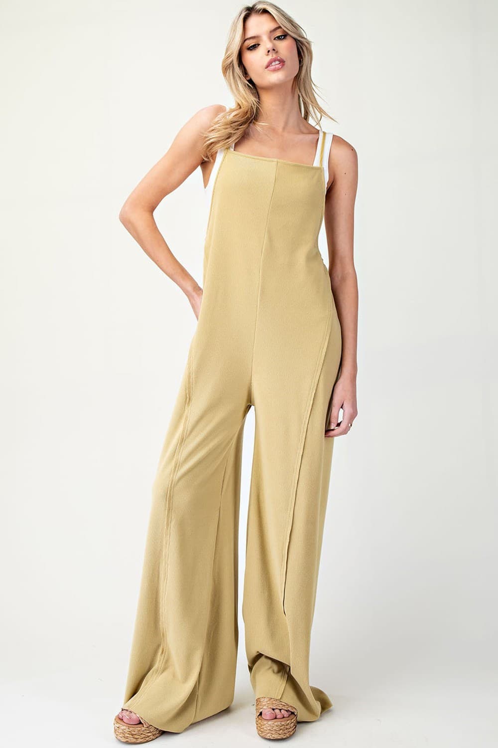 BK11048 - AVOCADO