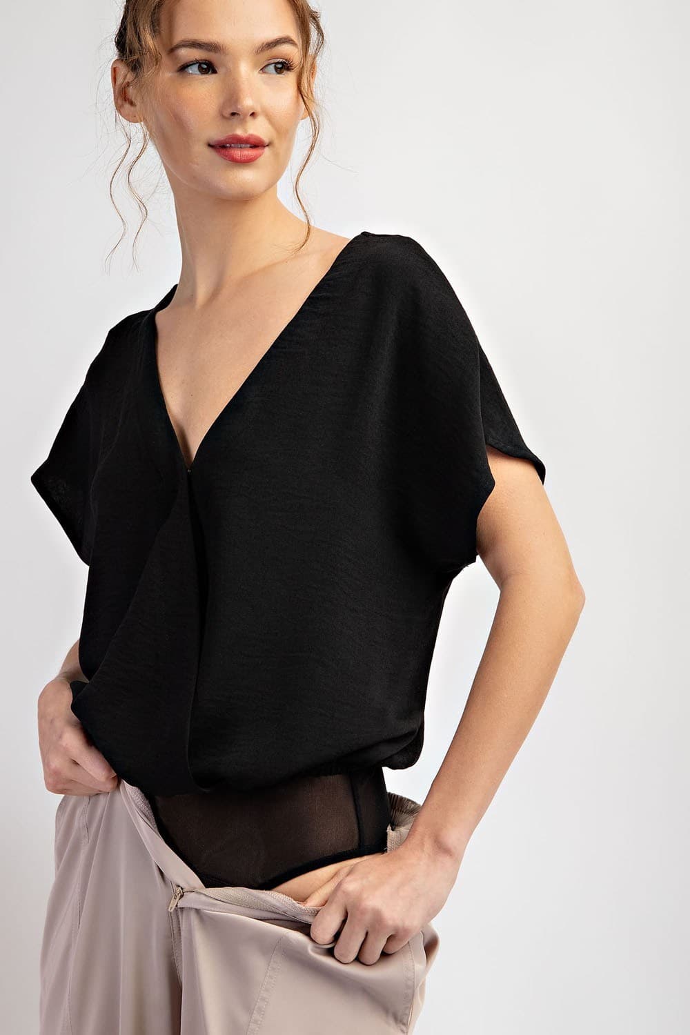 TK7335 - BLACK