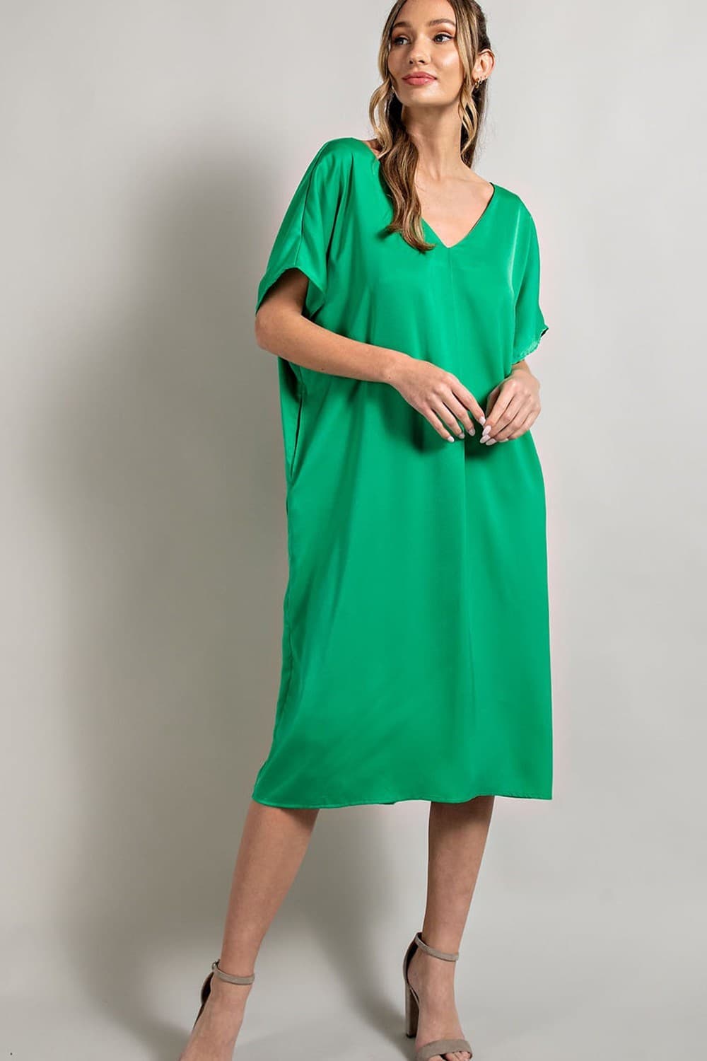 DK7623 - KELLY GREEN