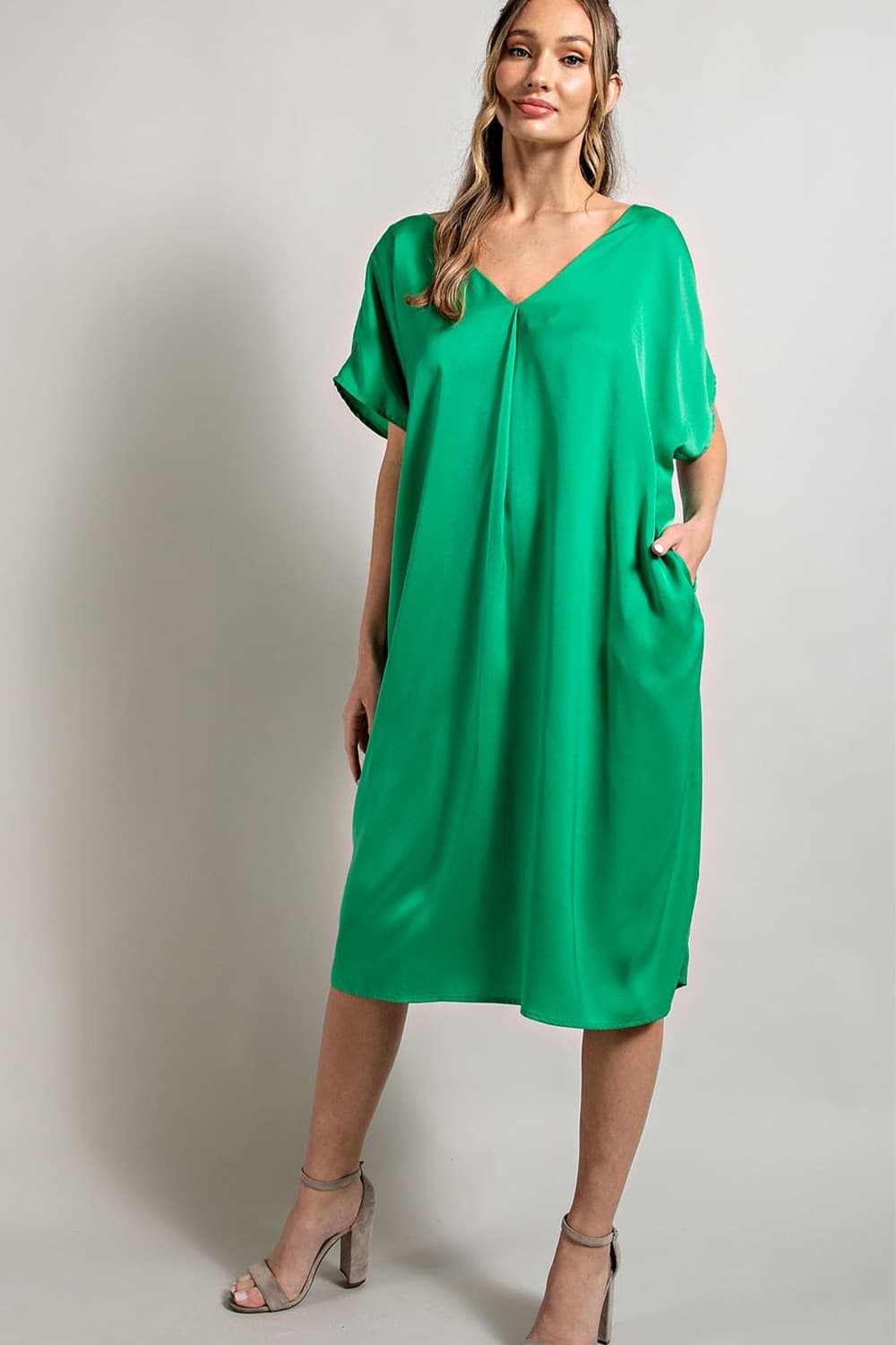 DK7623 - KELLY GREEN