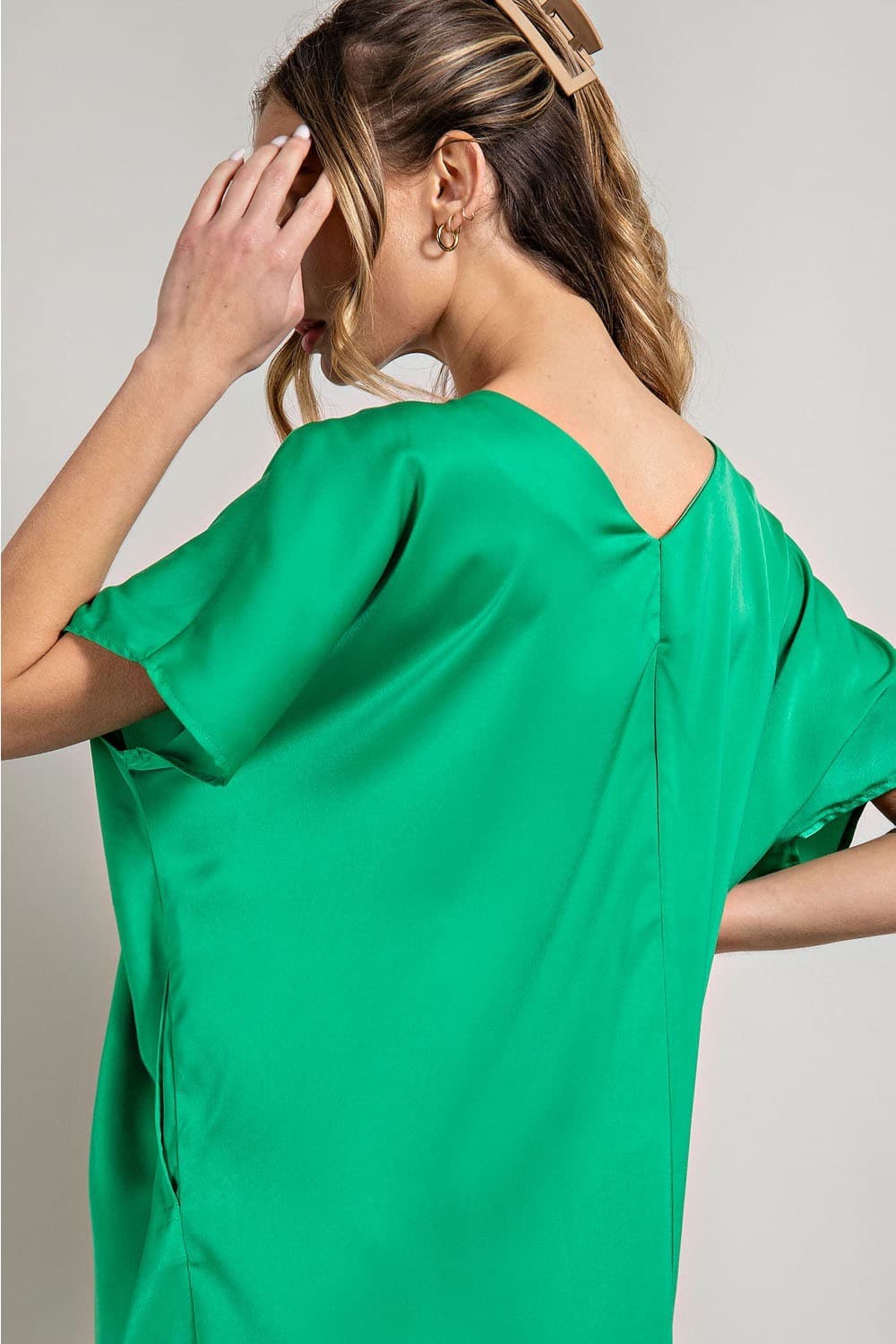 DK7623 - KELLY GREEN