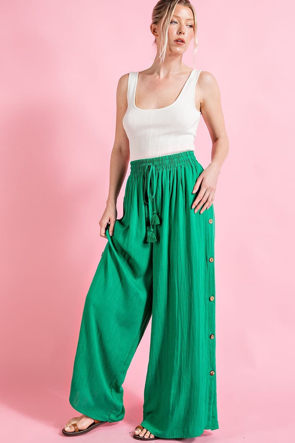 TK7668 - KELLY GREEN