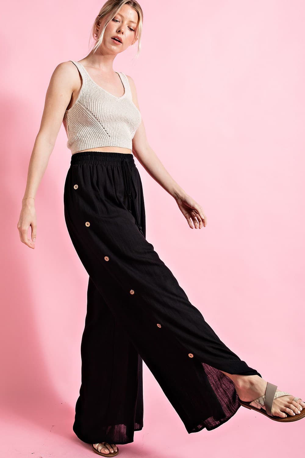 TK7668 - BLACK