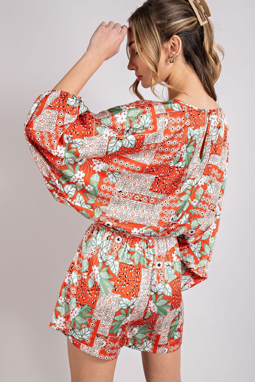 BK7582 - TOMATO