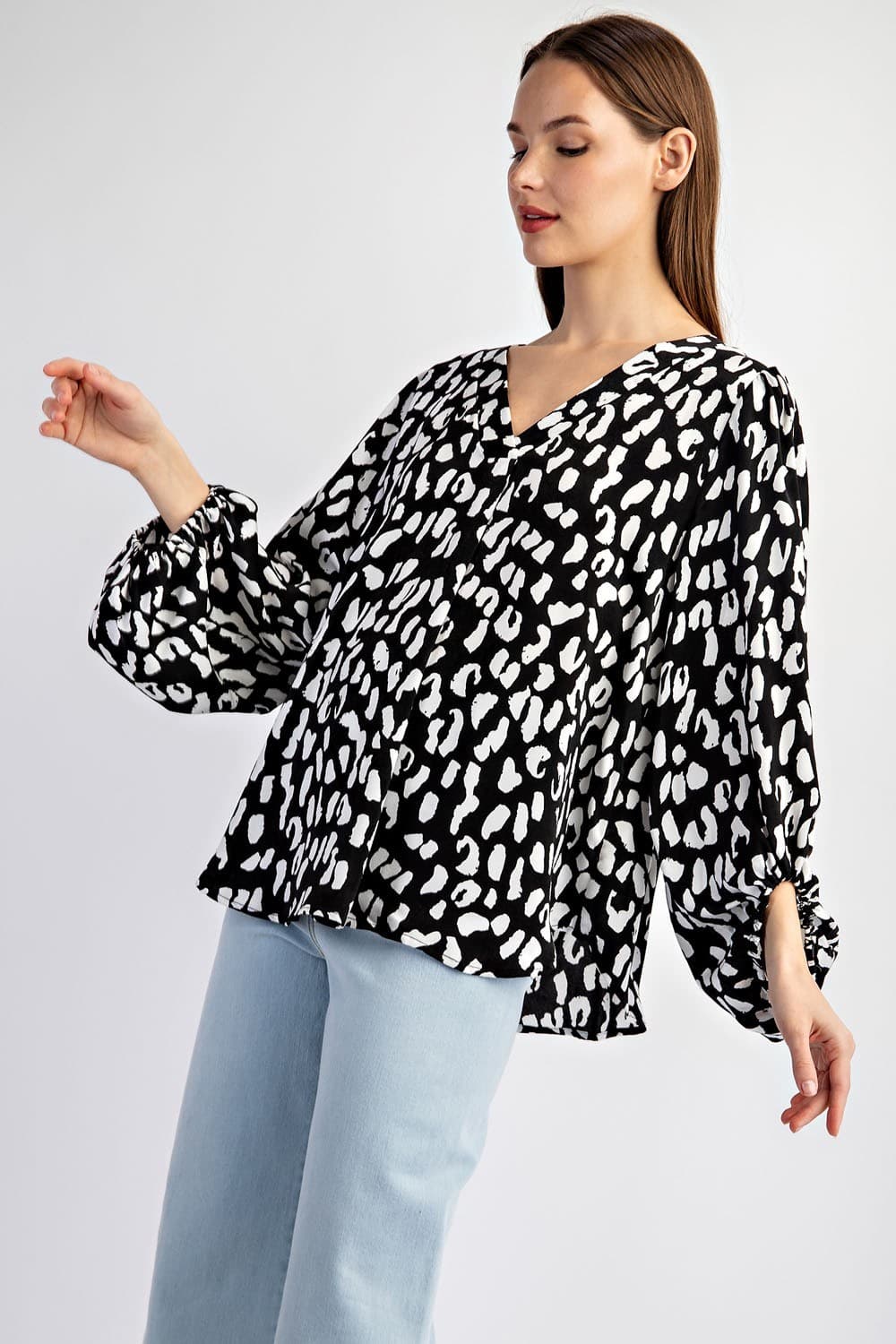 TK7948 - BLACK