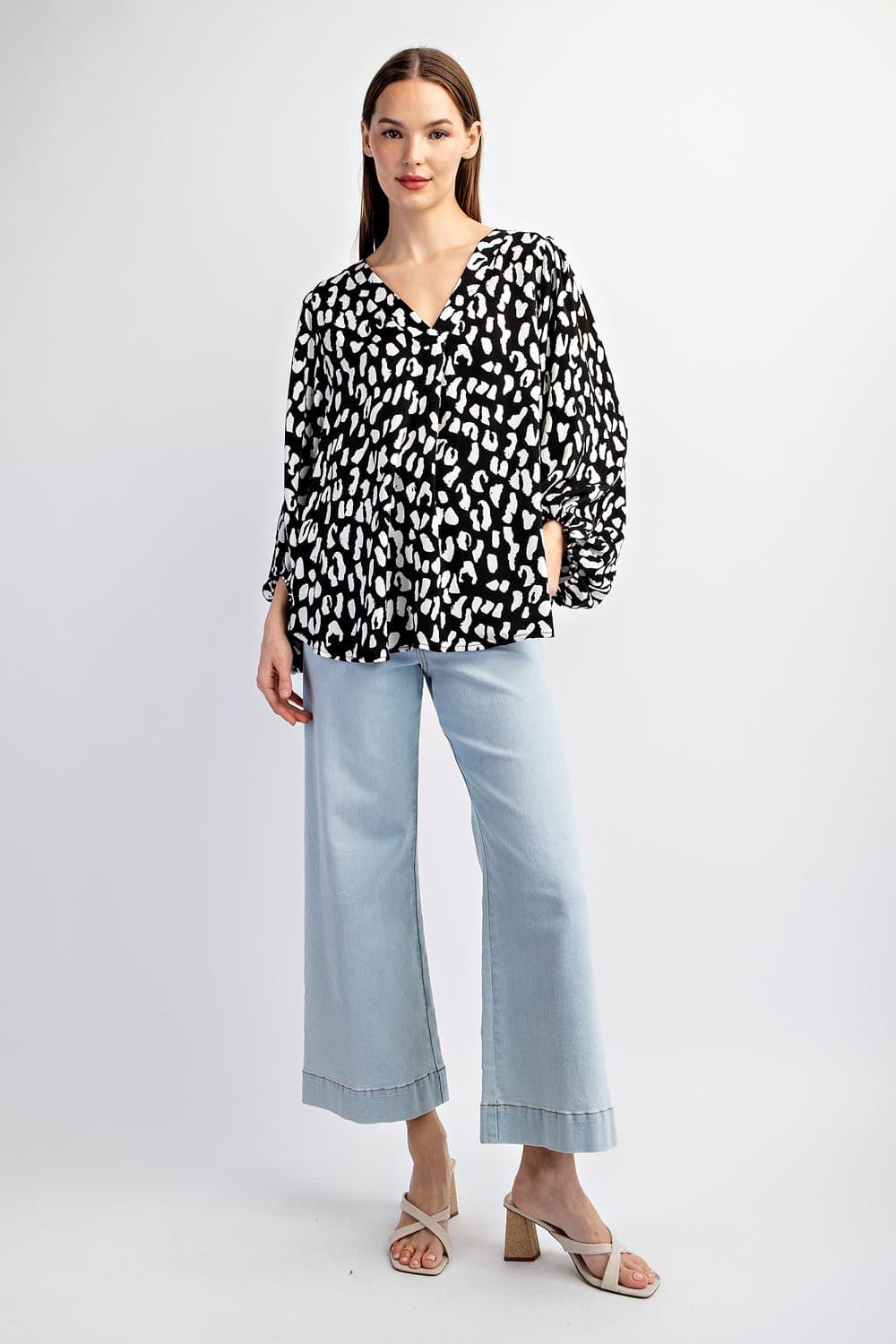TK7948 - BLACK