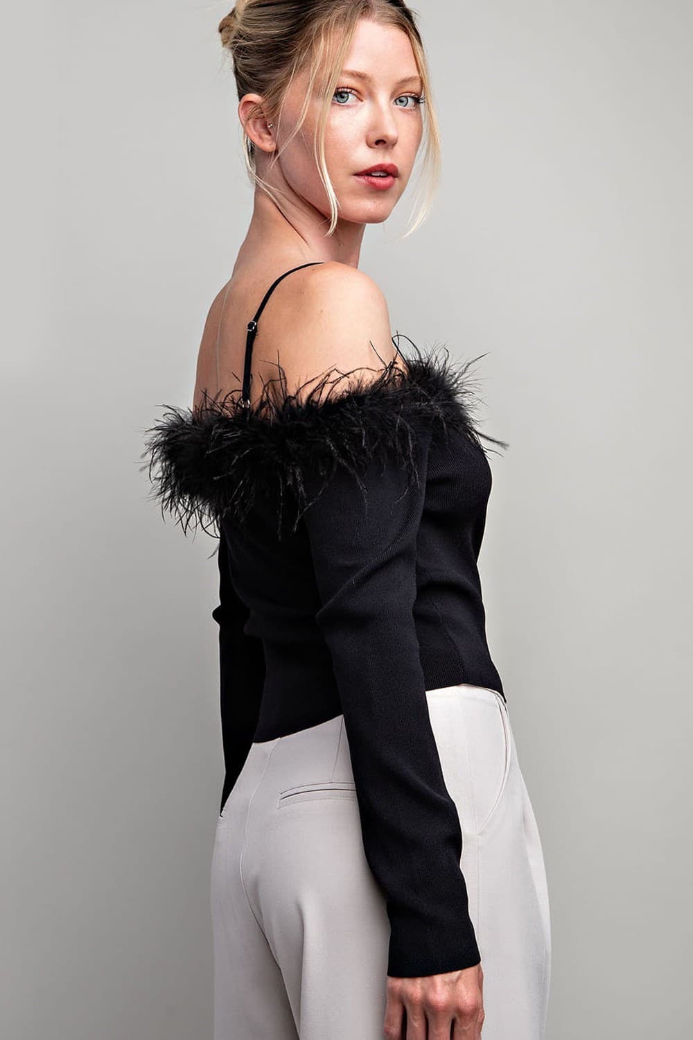 SG8333 - BLACK