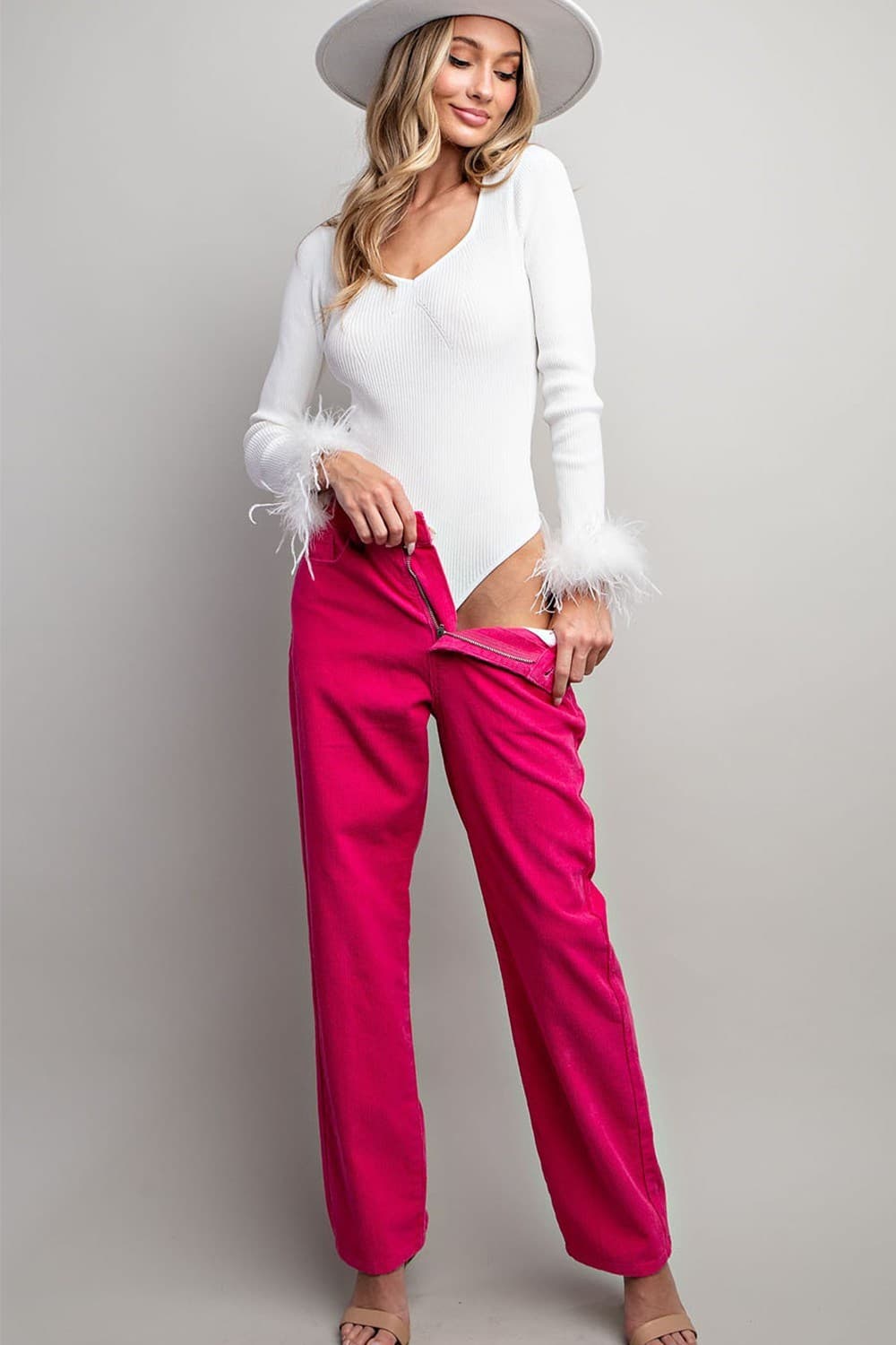 SG8444 - OFF WHITE