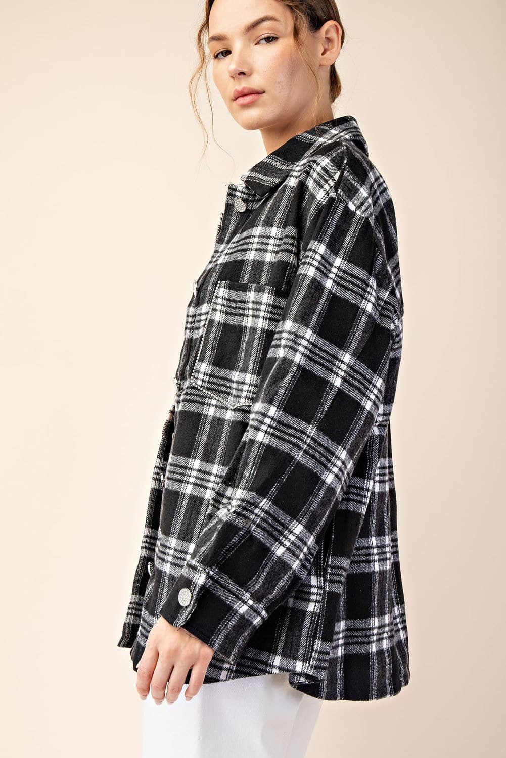 JG8334 - BLACK