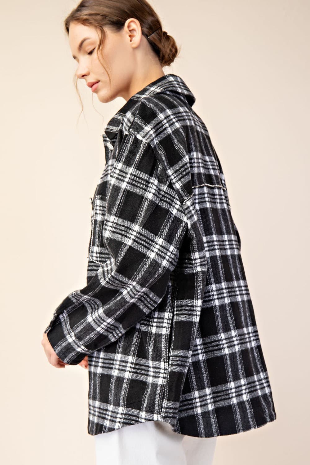 JG8334 - BLACK