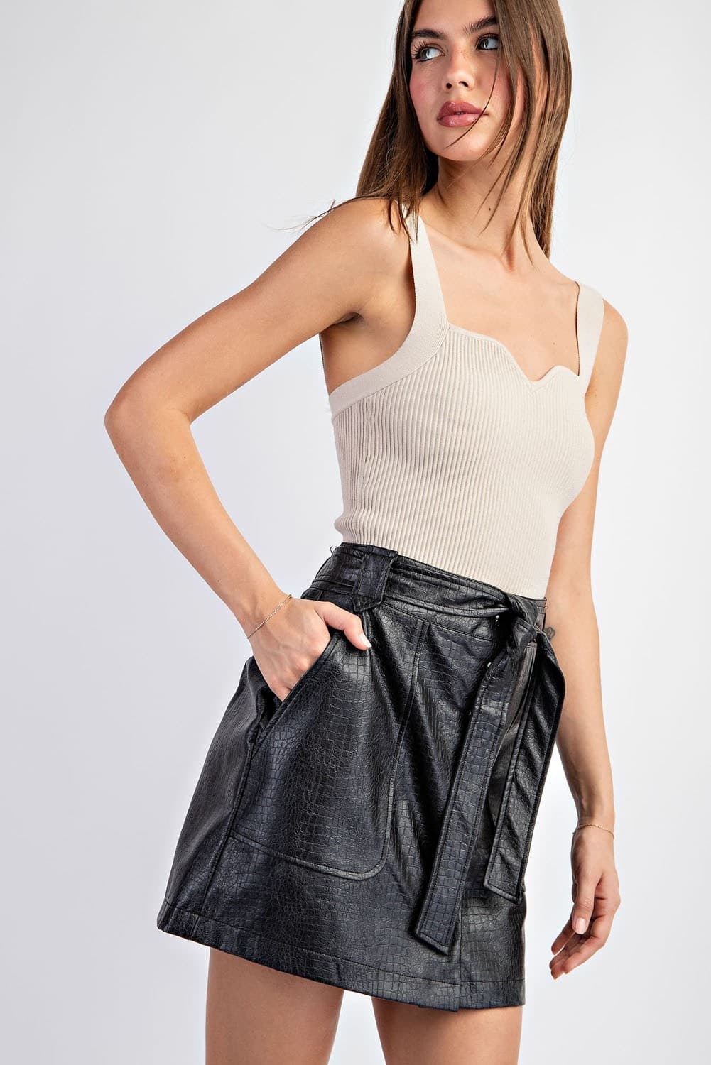SKS9183 - BLACK