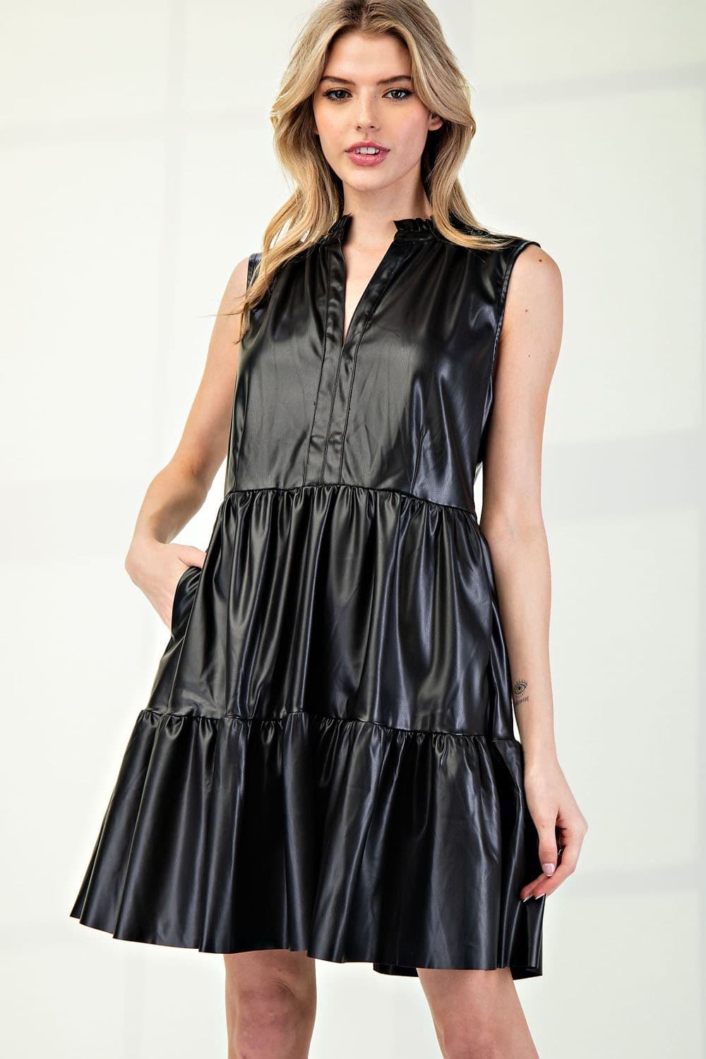 DK9154 - BLACK