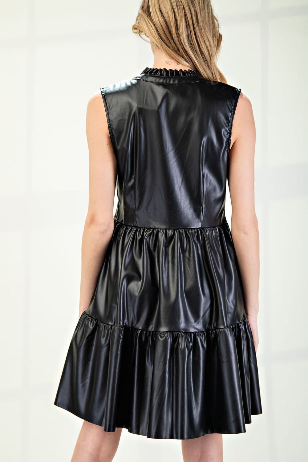 DK9154 - BLACK