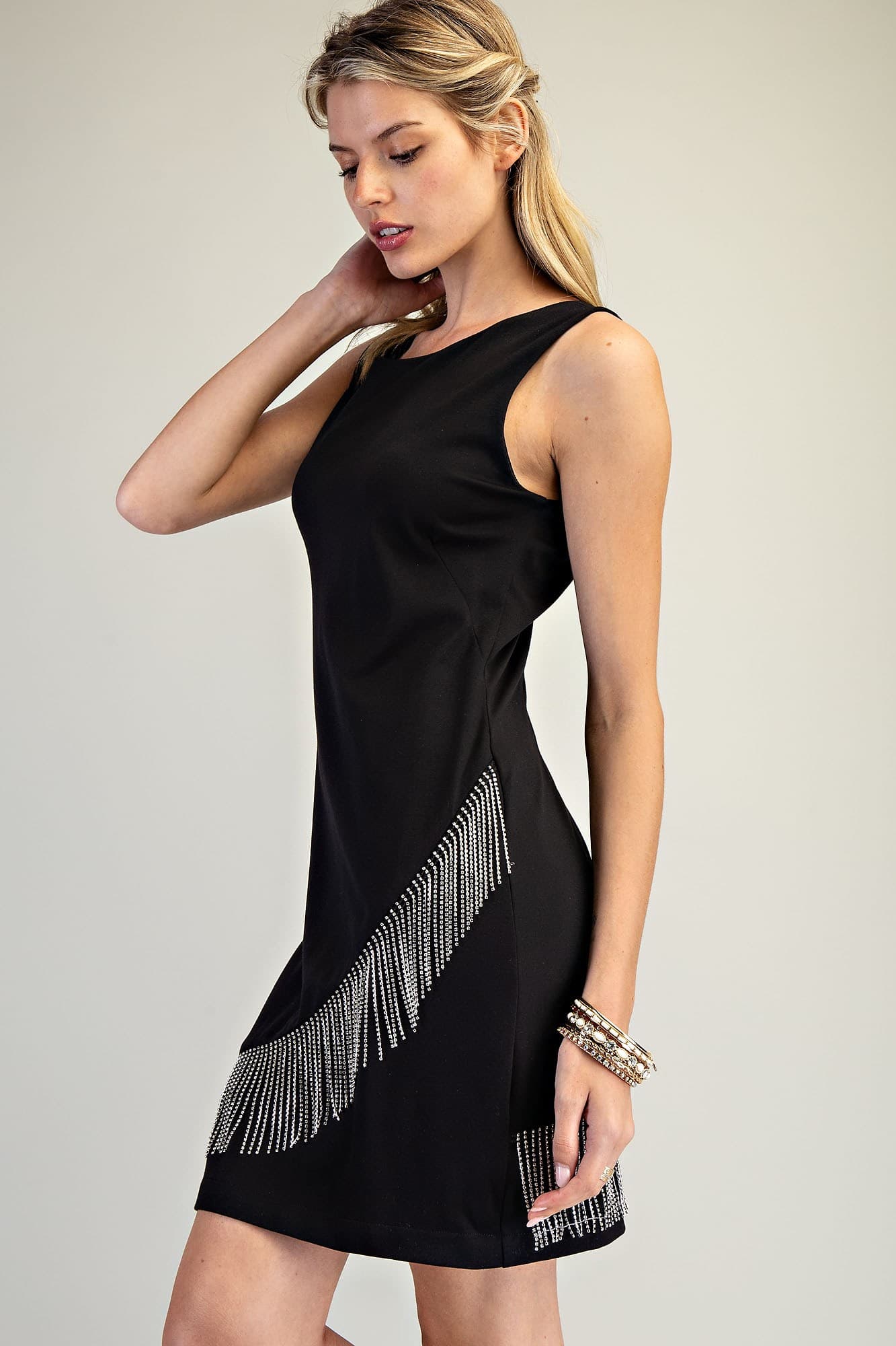 DK9144 - BLACK