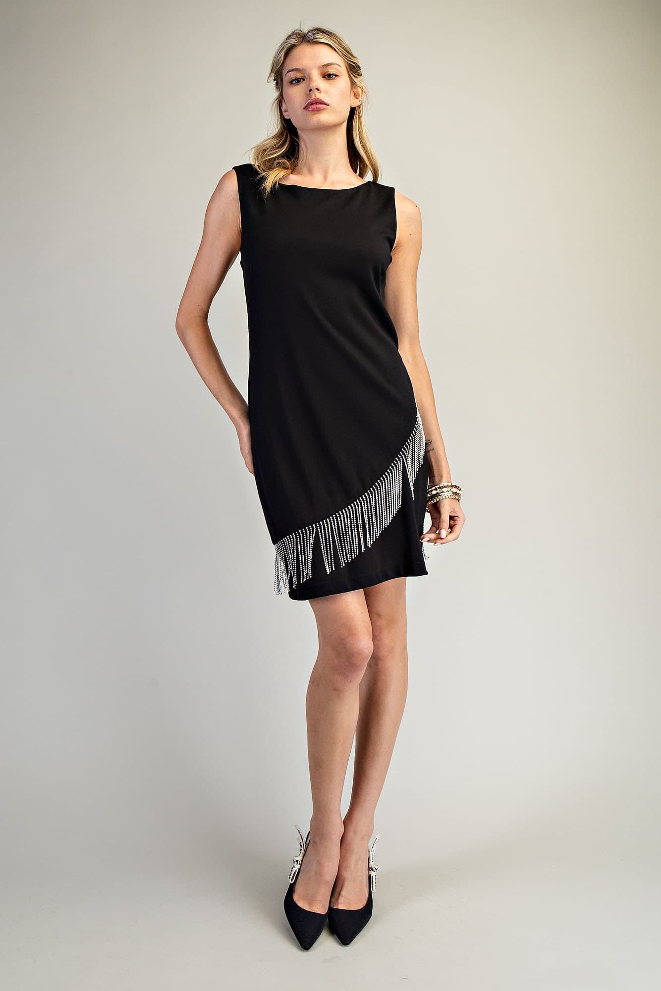 DK9144 - BLACK