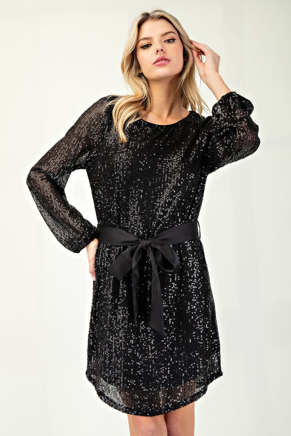 DK8841 - BLACK