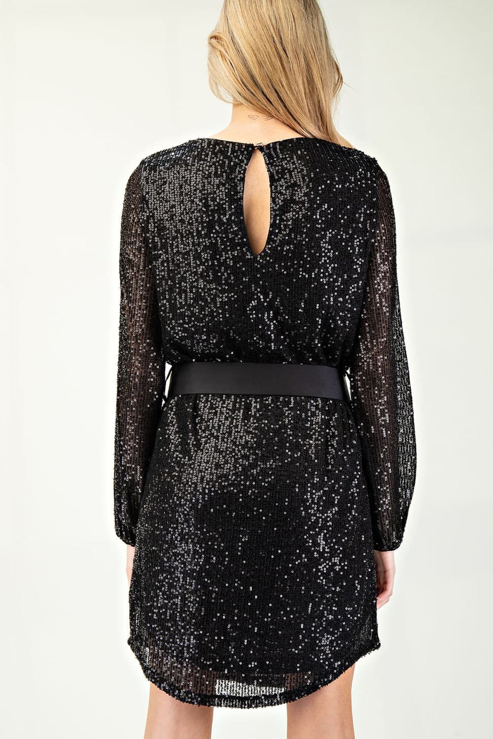 DK8841 - BLACK