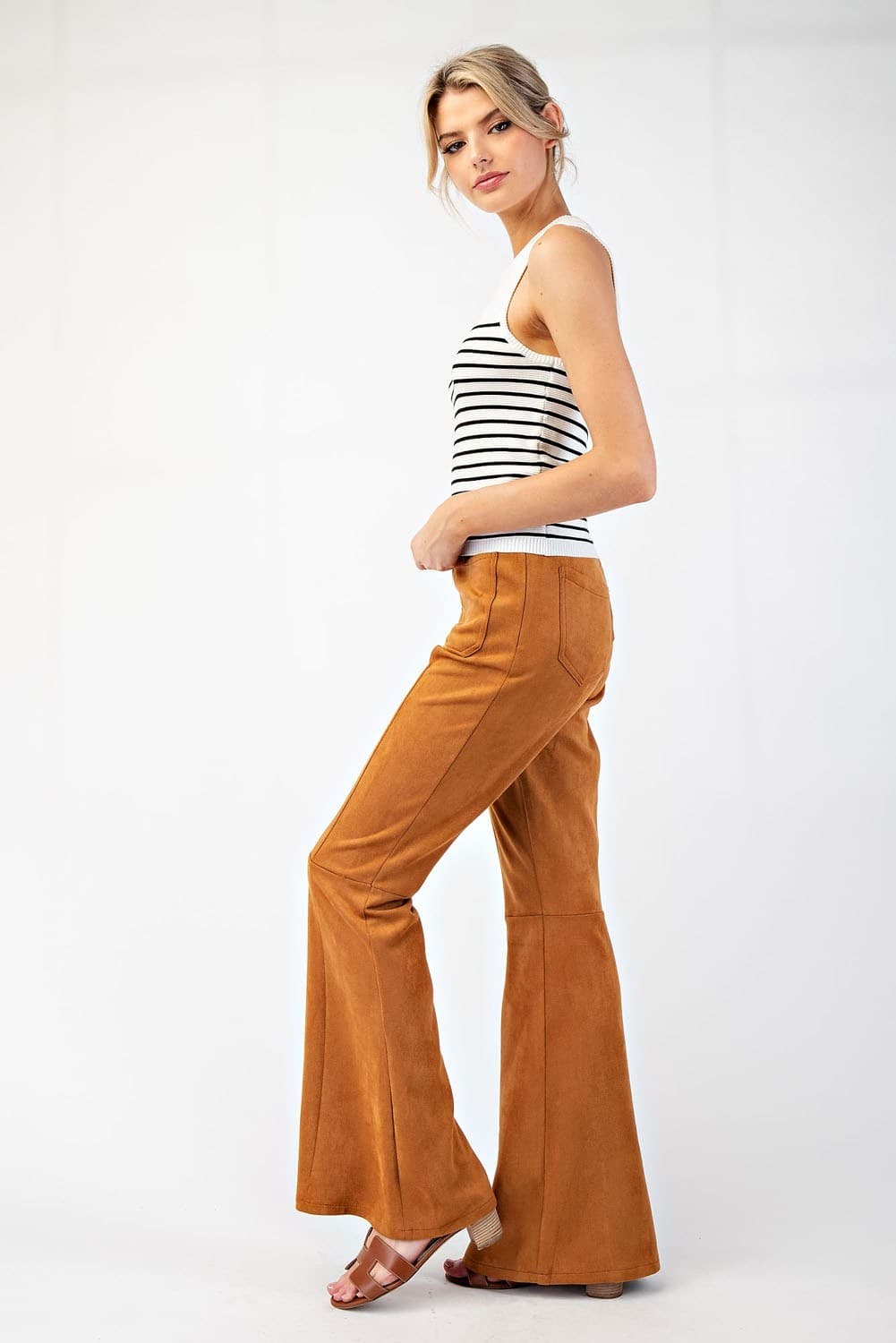 PK9046 - CAMEL