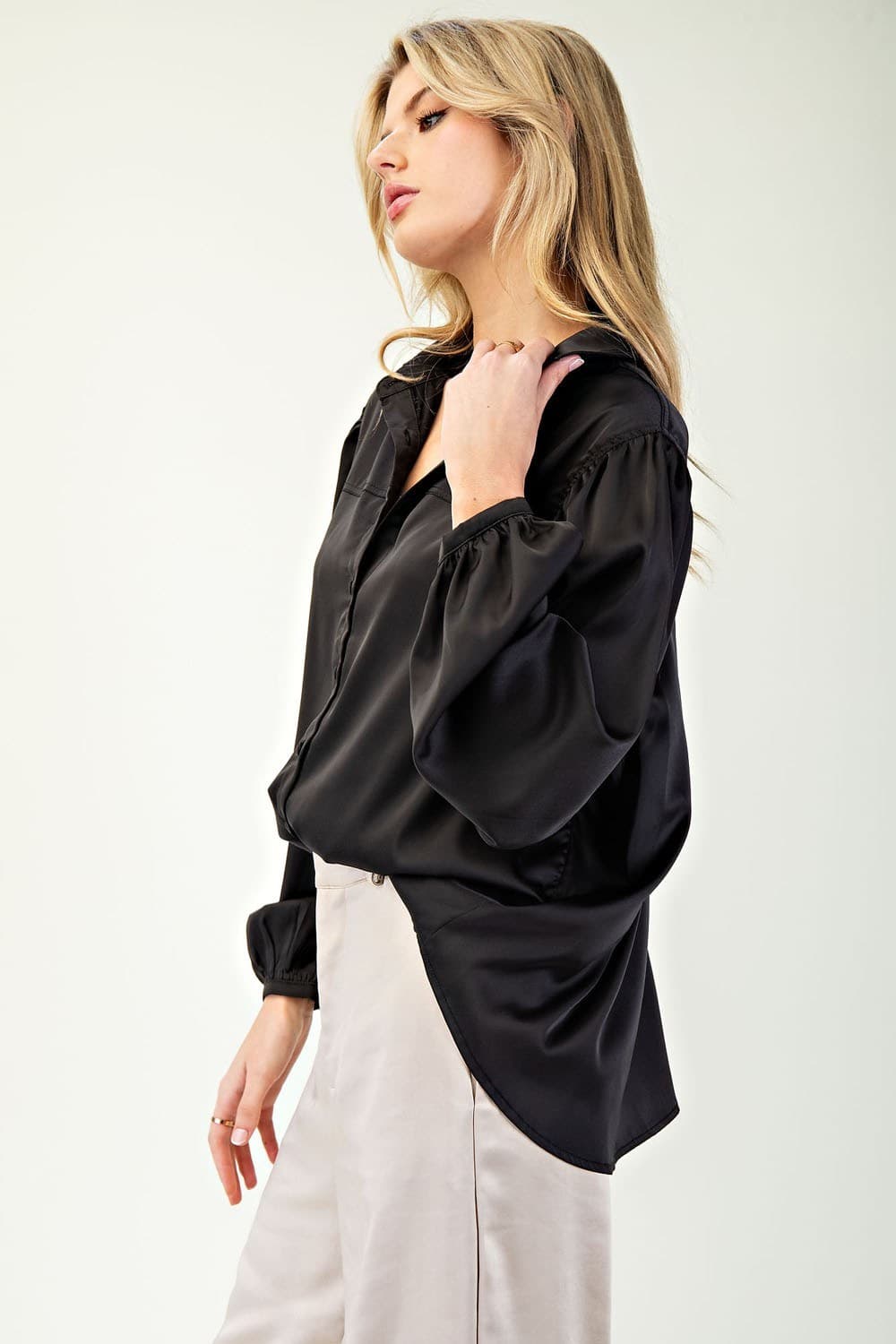 TK7421 - BLACK