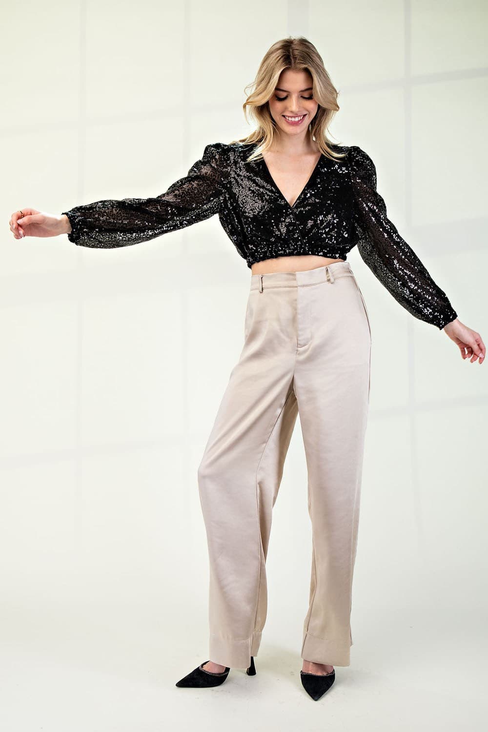 TK7986 - BLACK