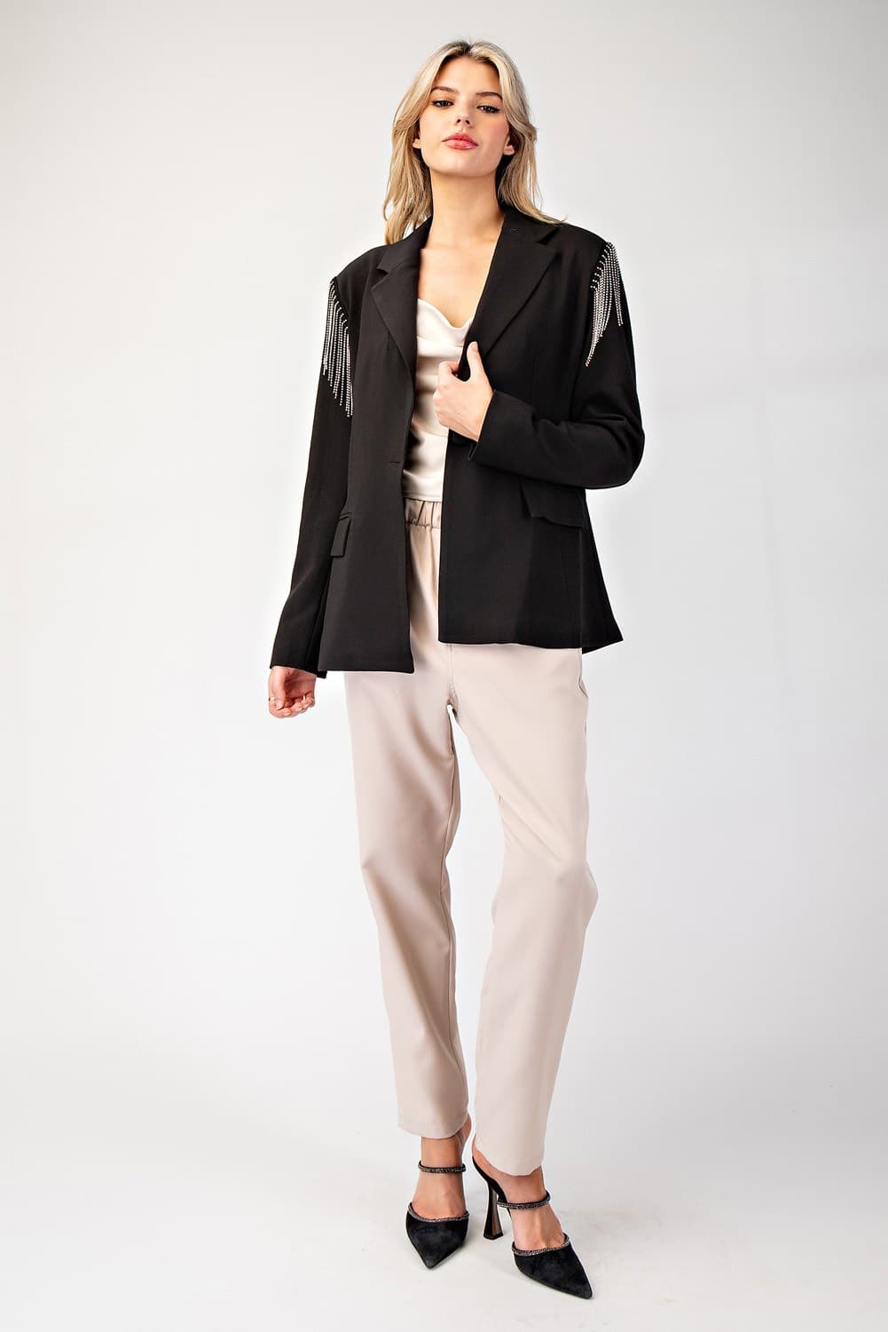 JK9208 - BLACK