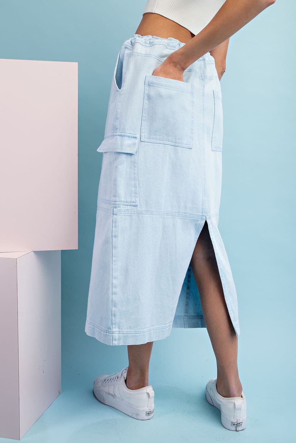 SGS8889 - PALE BLUE