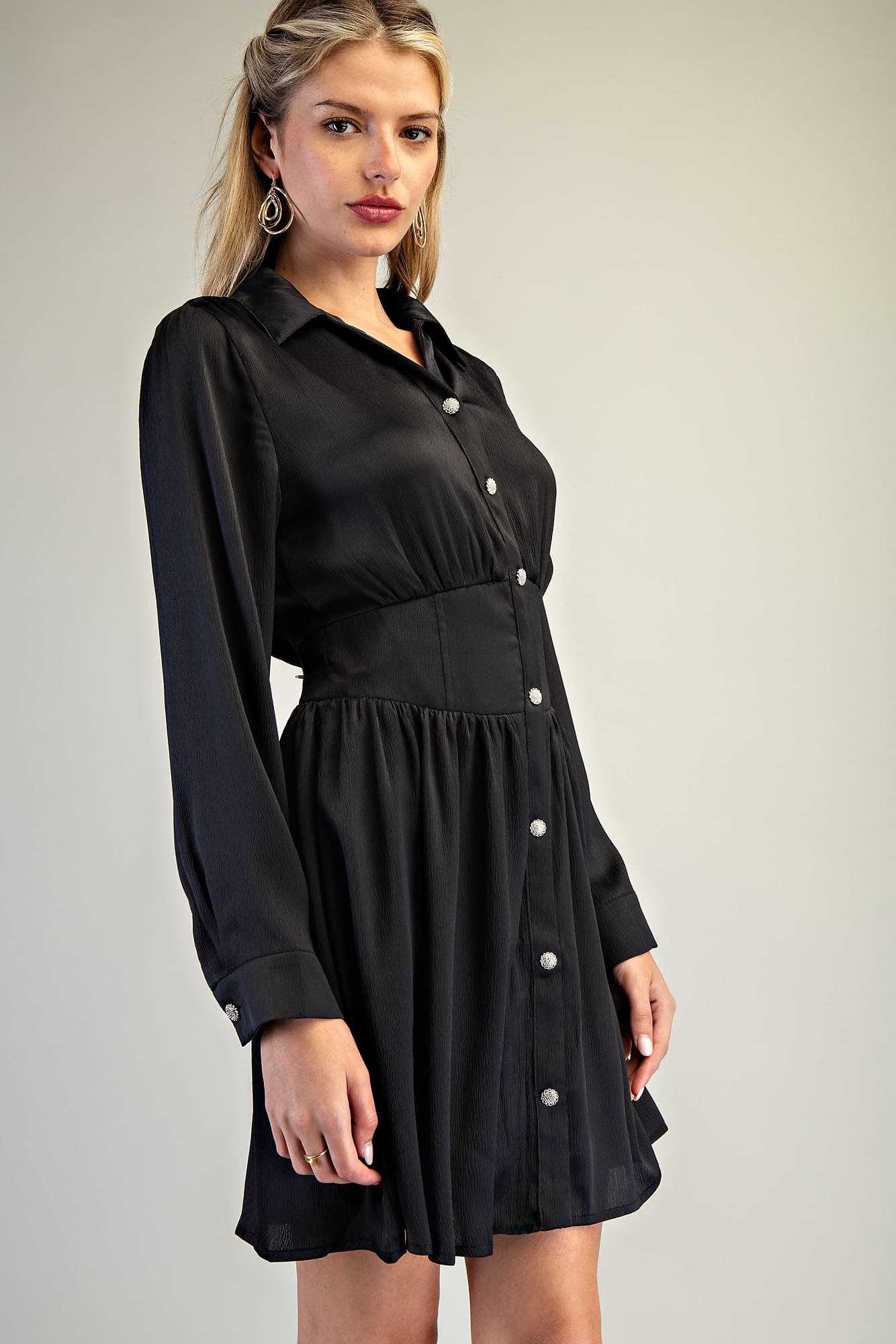 DK7817 - BLACK