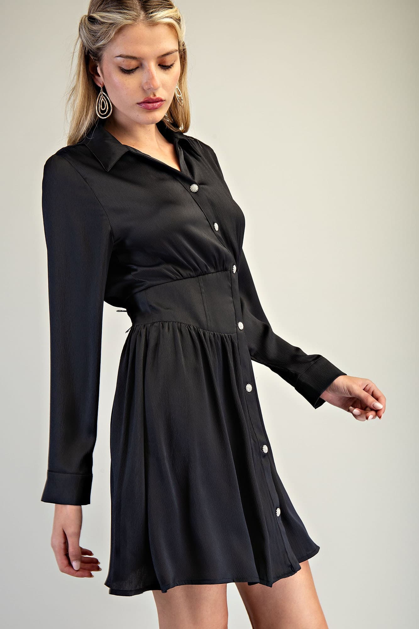 DK7817 - BLACK