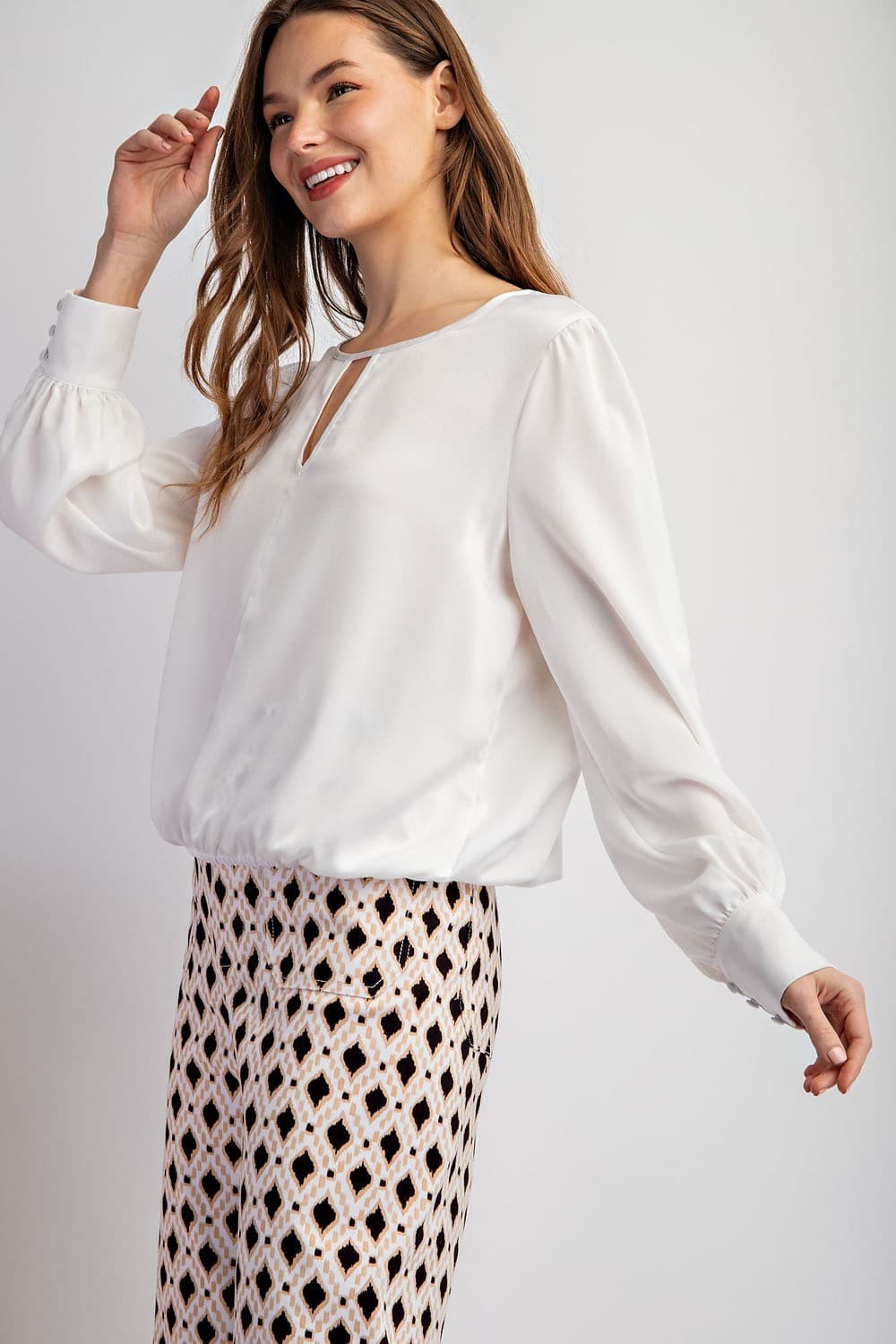 TK9184 - OFF WHITE