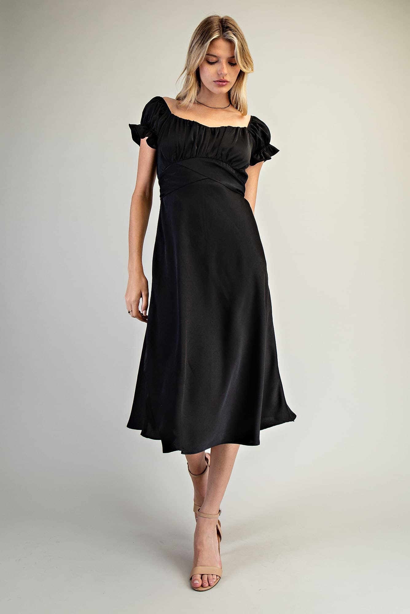 DK7841 - BLACK