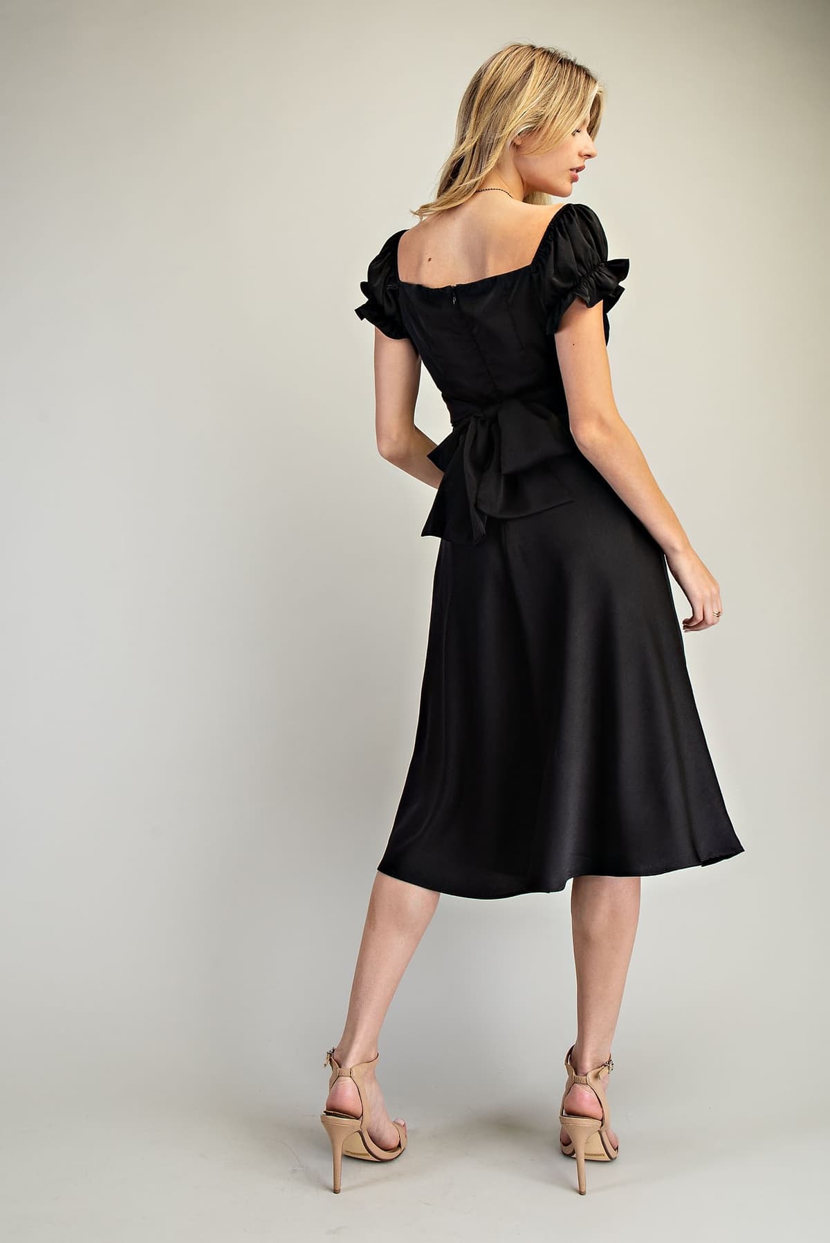 DK7841 - BLACK