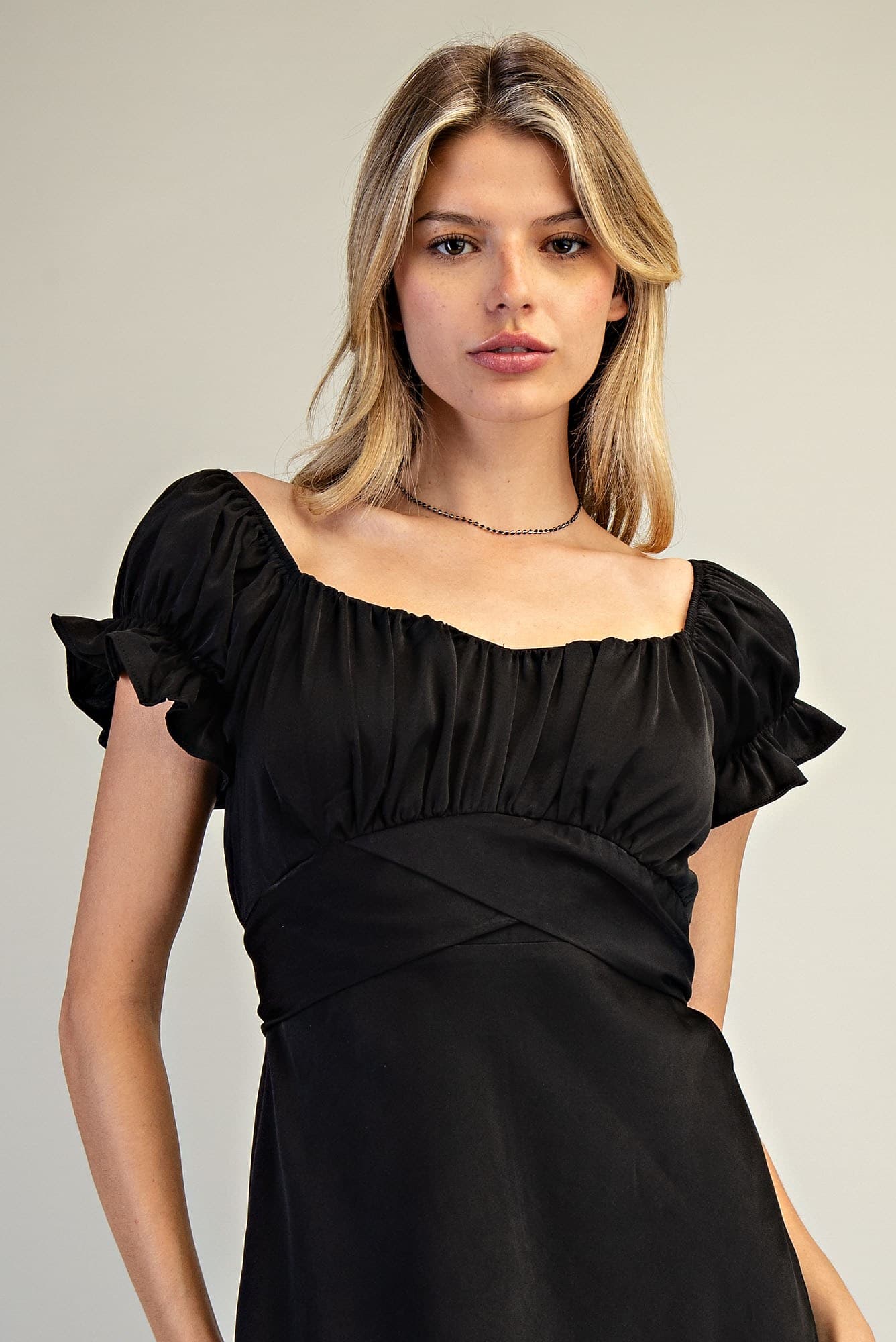 DK7841 - BLACK