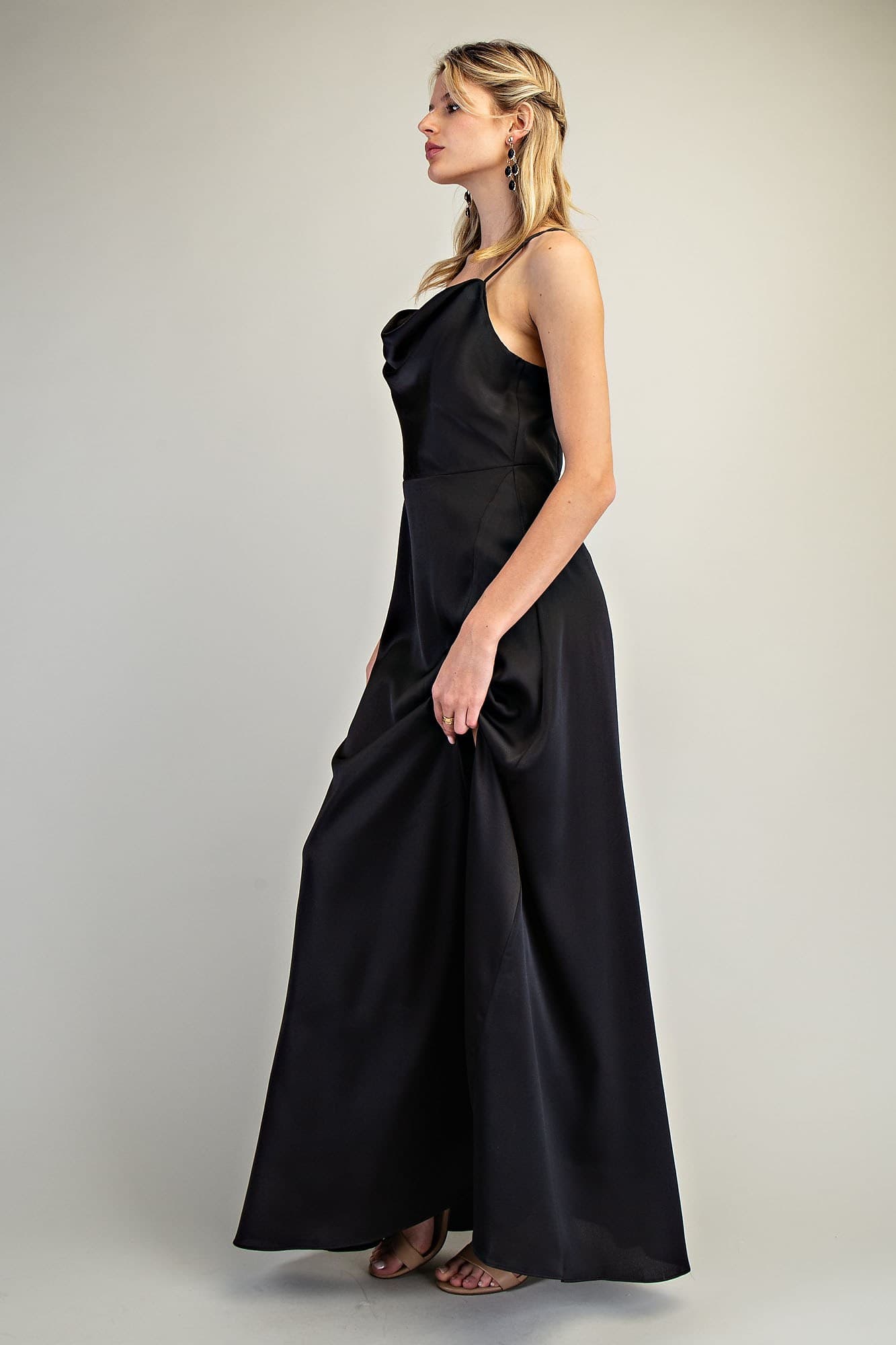 DK9534 - BLACK