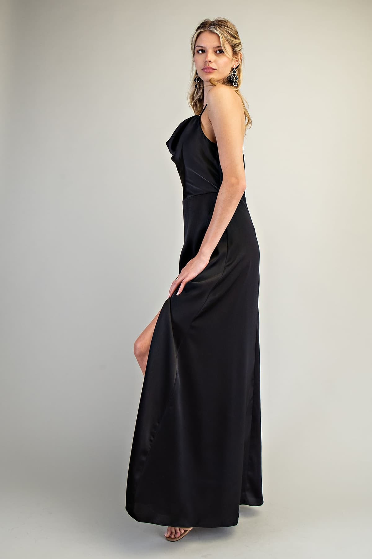 DK9534 - BLACK