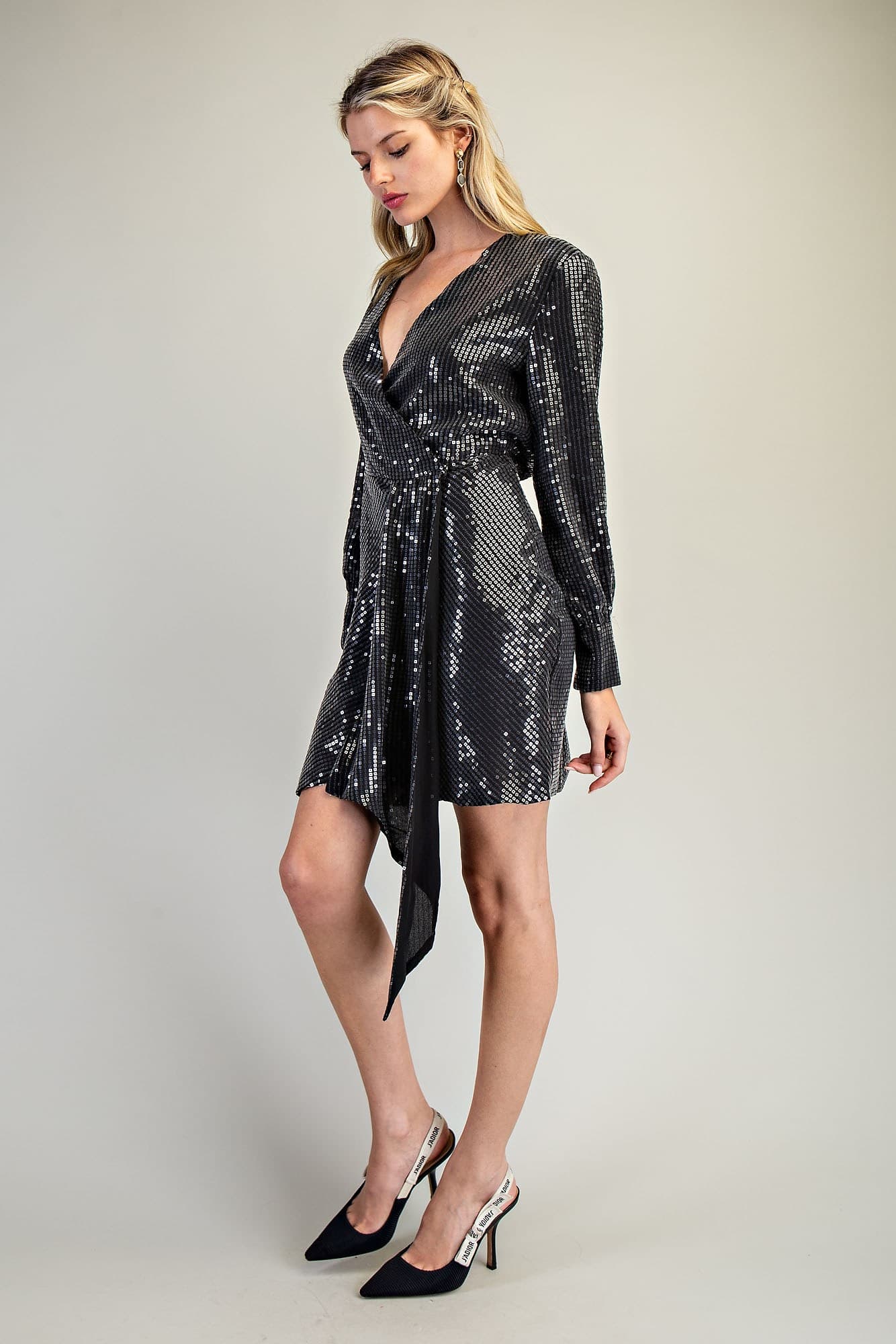 DK9507 - BLACK