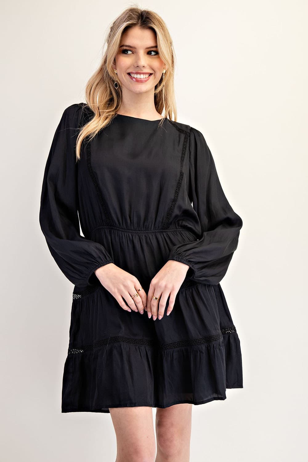 DK7888 - BLACK