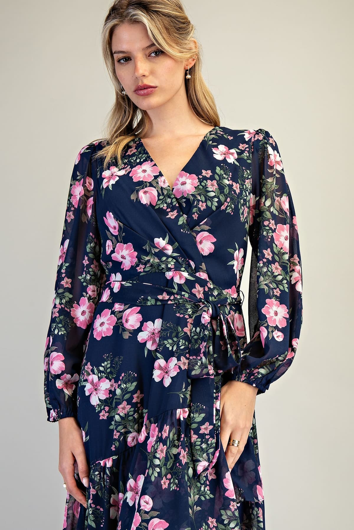 DK9370 - NAVY