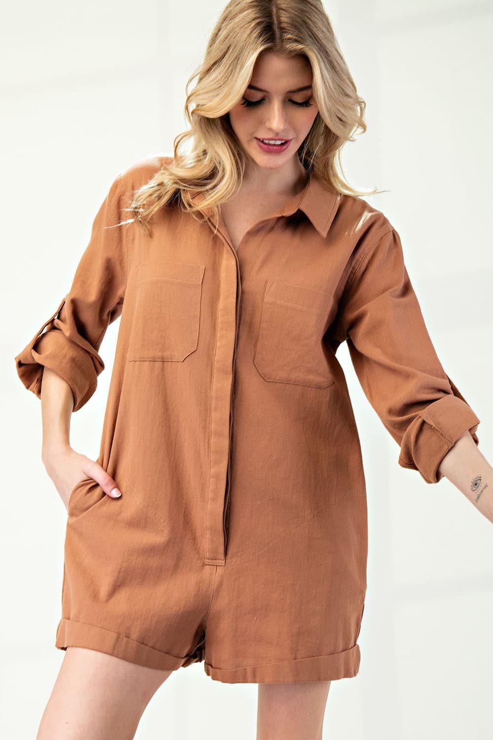 BK7880 - CLAY