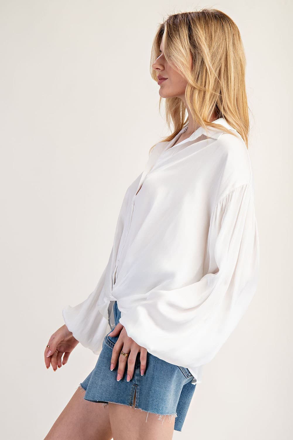 TK7893 - OFF WHITE