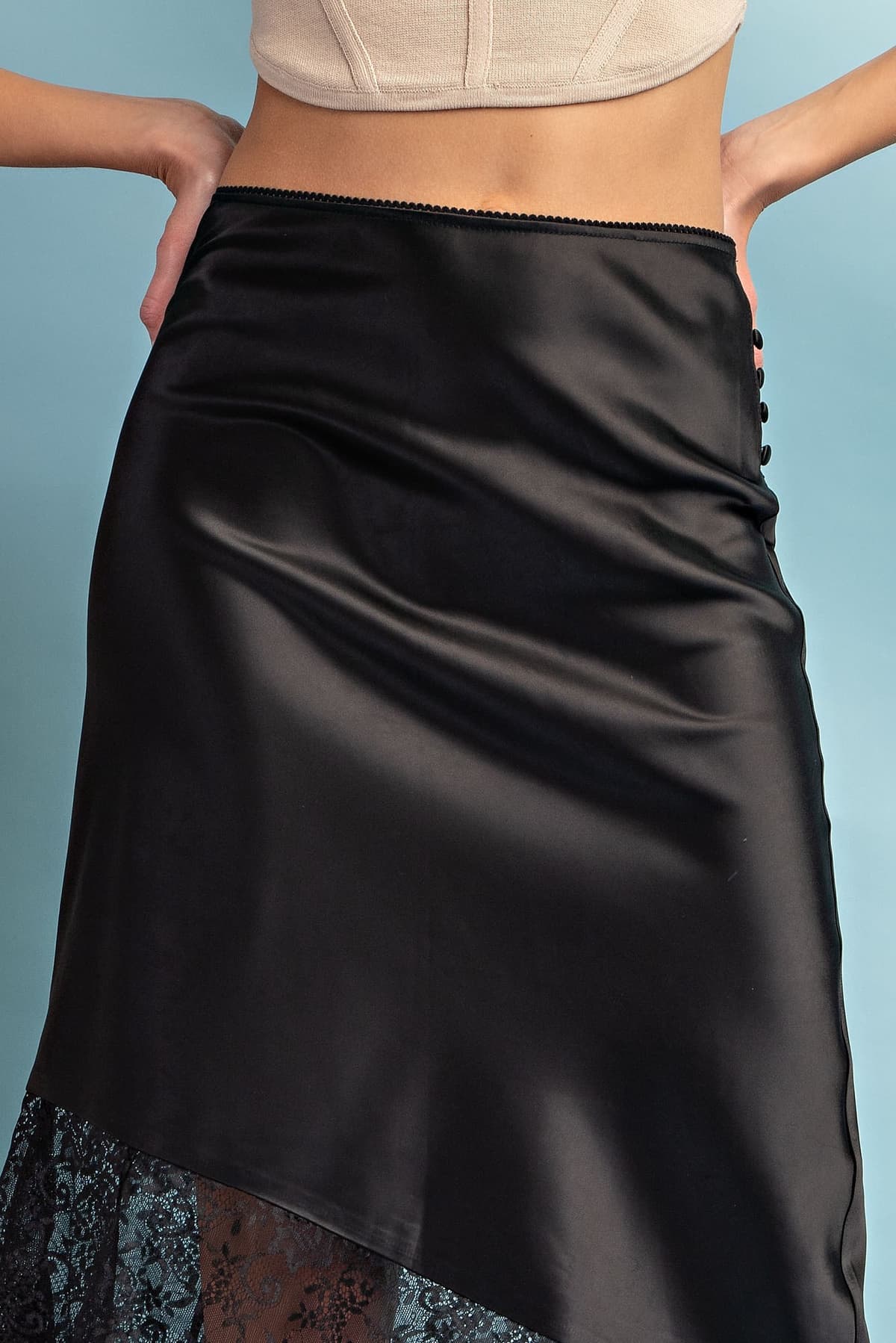 SKS9683 - BLACK