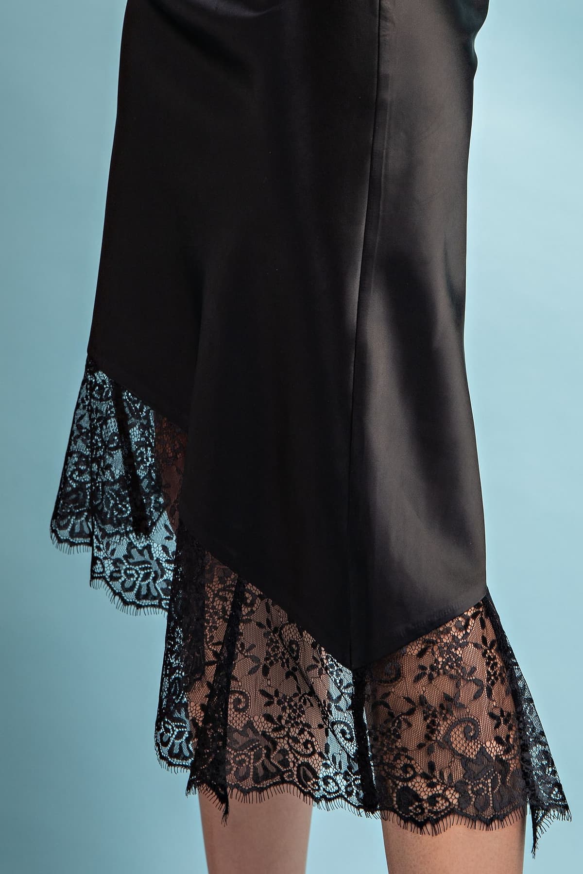 SKS9683 - BLACK
