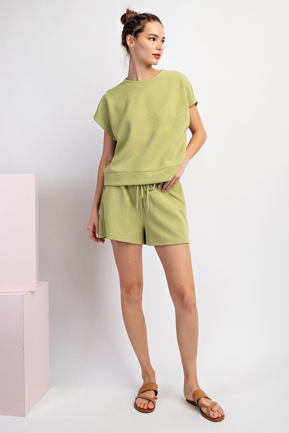 TG10200 - AVOCADO