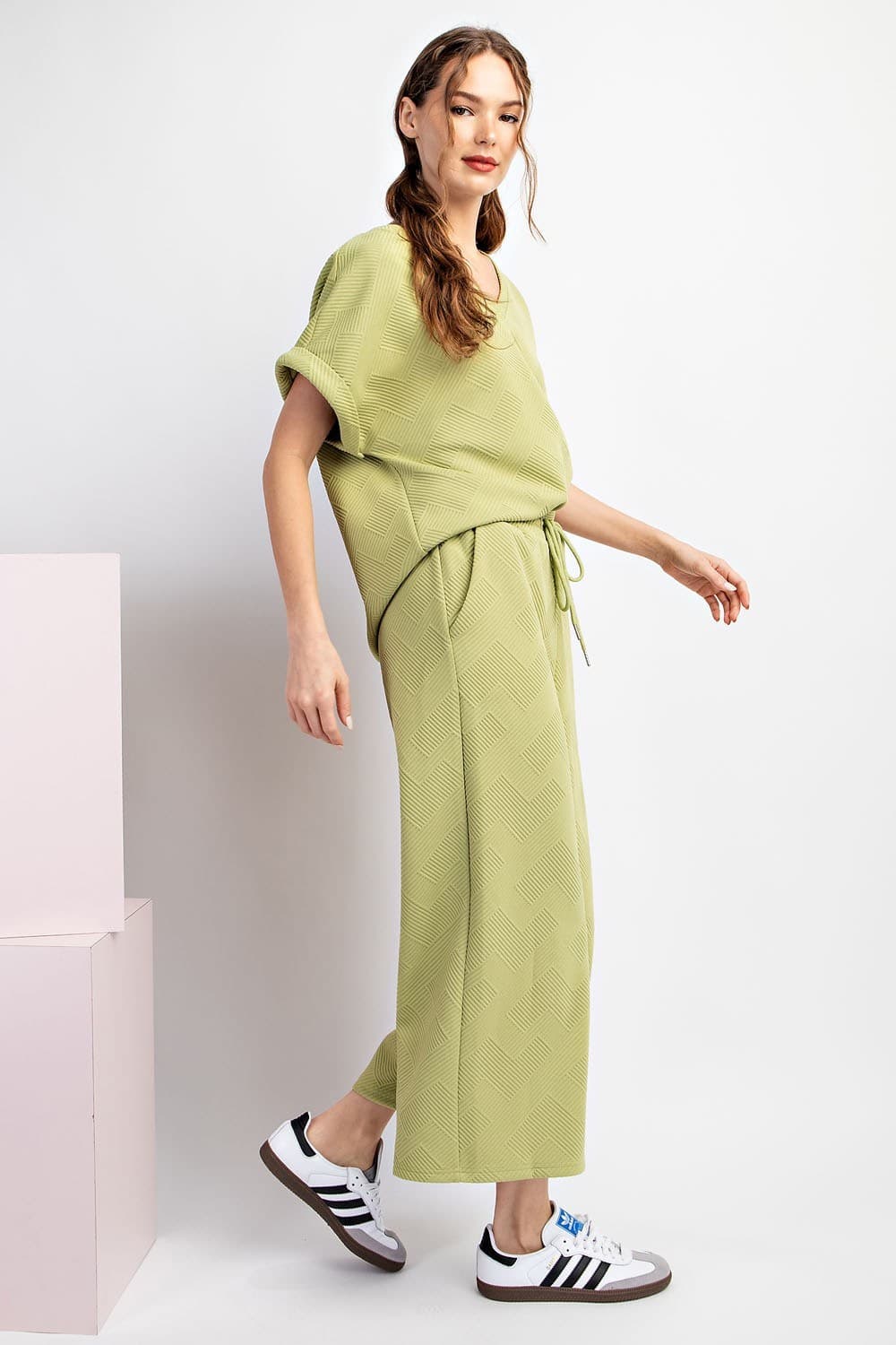 PG10202 - AVOCADO