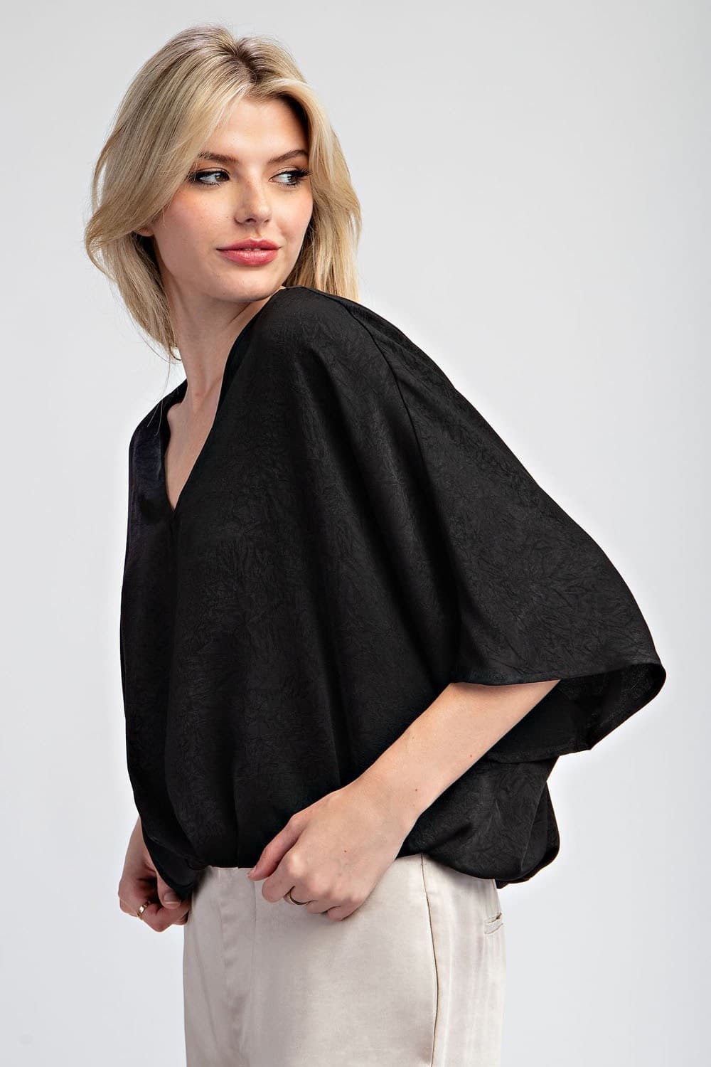 TK11222 - BLACK