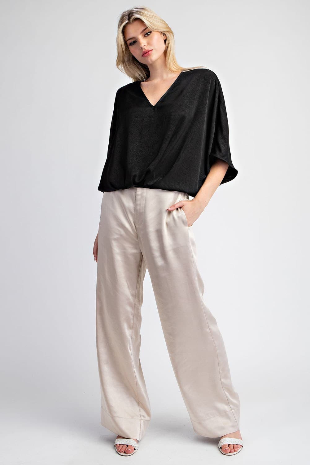 TK11222 - BLACK