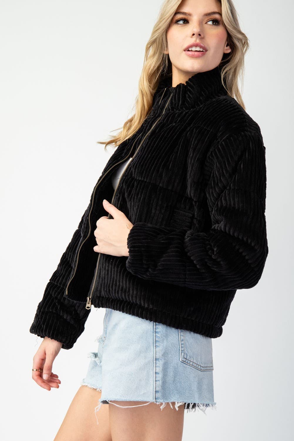 JG10240 - BLACK