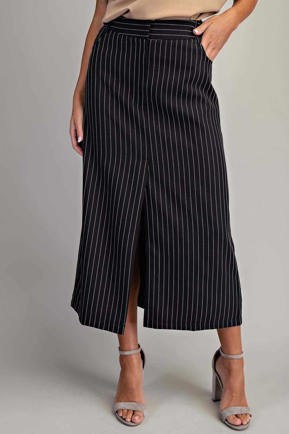SHS9706 - BLACK